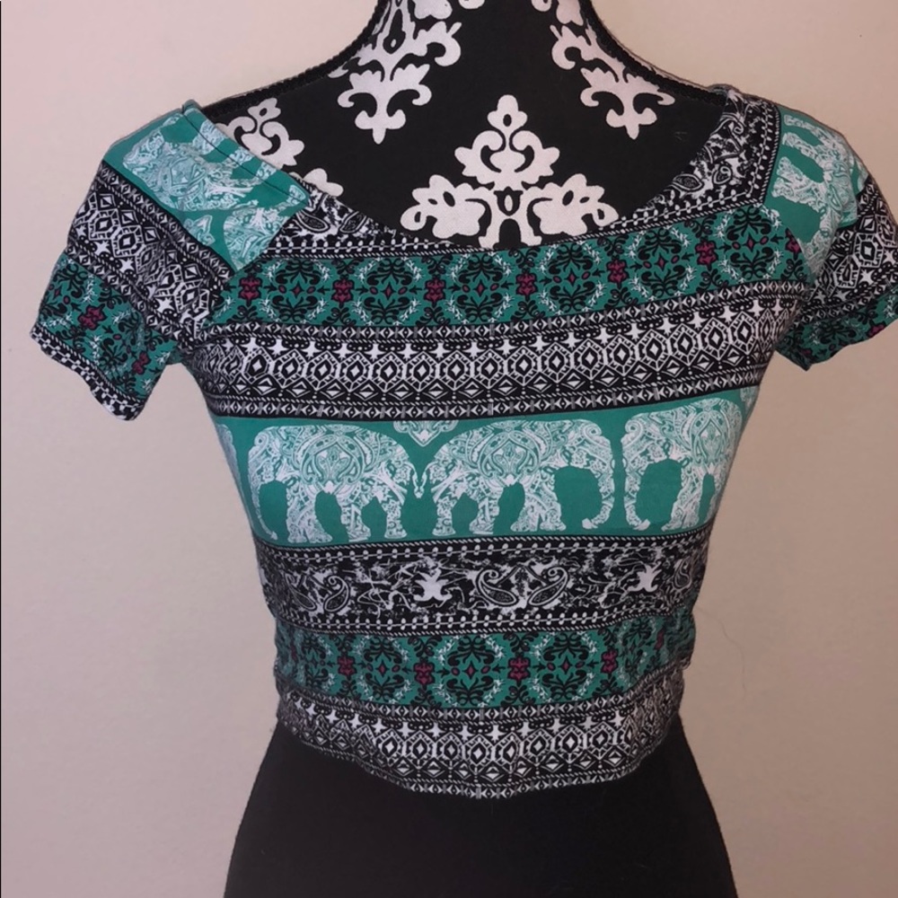 Summer Top Bundle Rue 21 - Picture 3 of 6